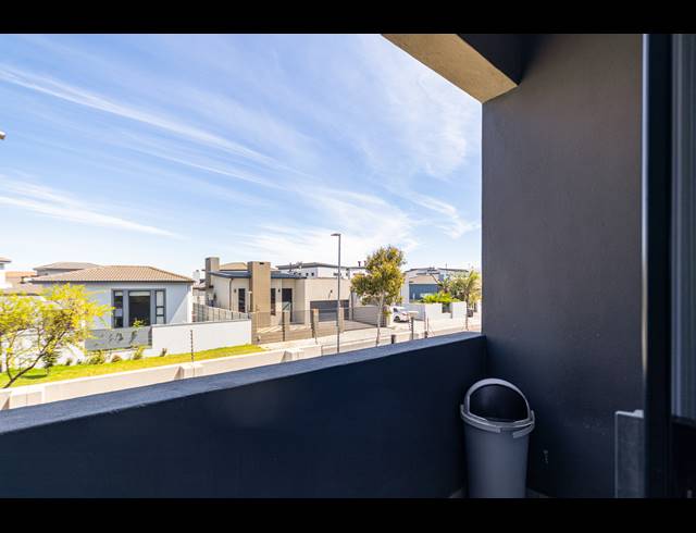 2 BEDROOM APARTMENT TO LET IN PARKLANDS NORTH